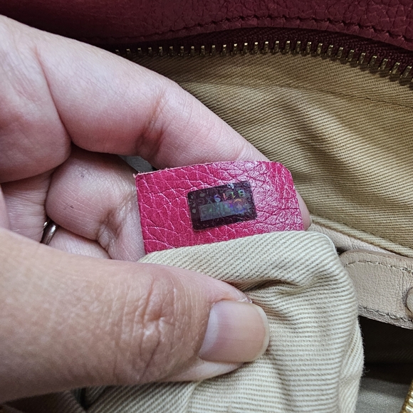 Chloe Paraty Fuchsia Leather Shoulder Bag with Gold Hardware - Picture 12 of 13